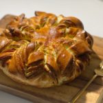 Pesto Star Tear and Share Bread