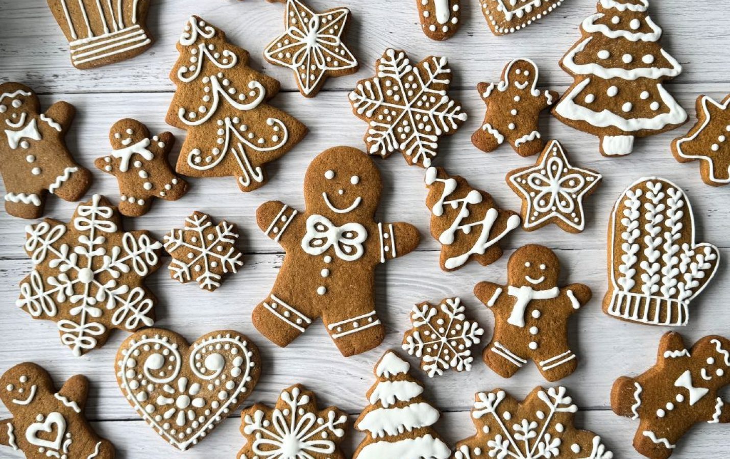 _Featured Image_ No-Spread Gingerbread Cookies