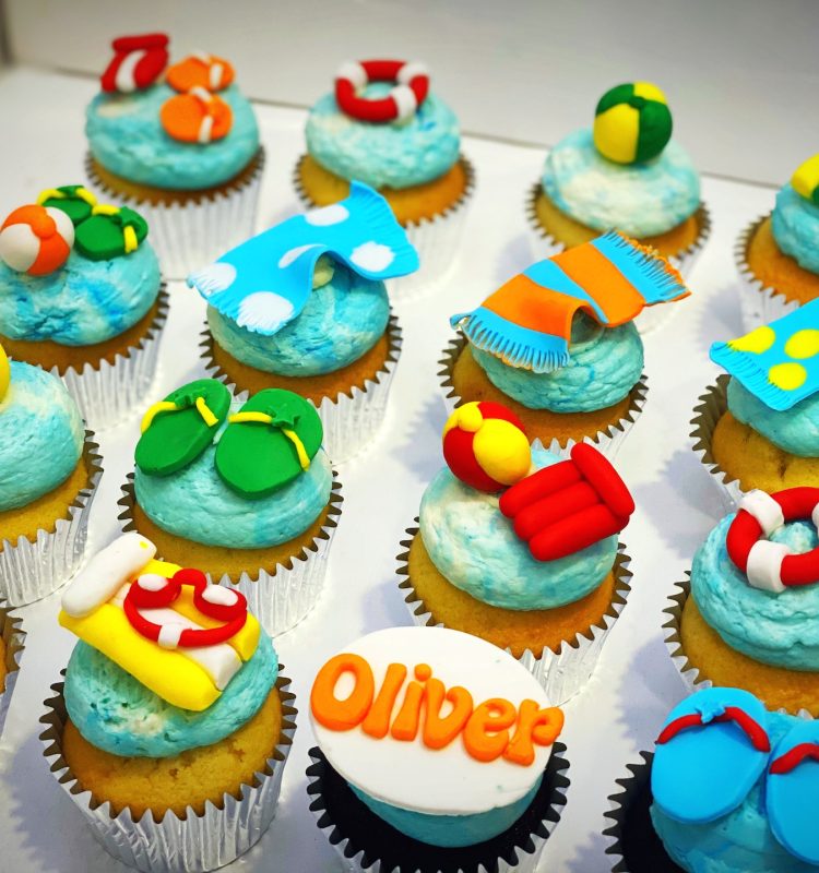beach themed cupcakes