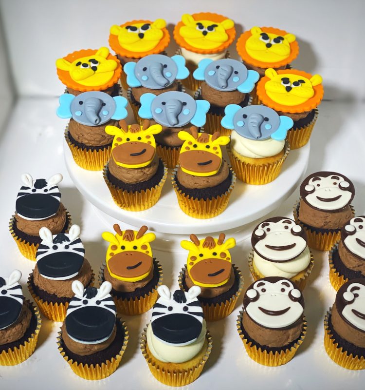 animal themed cupcakes